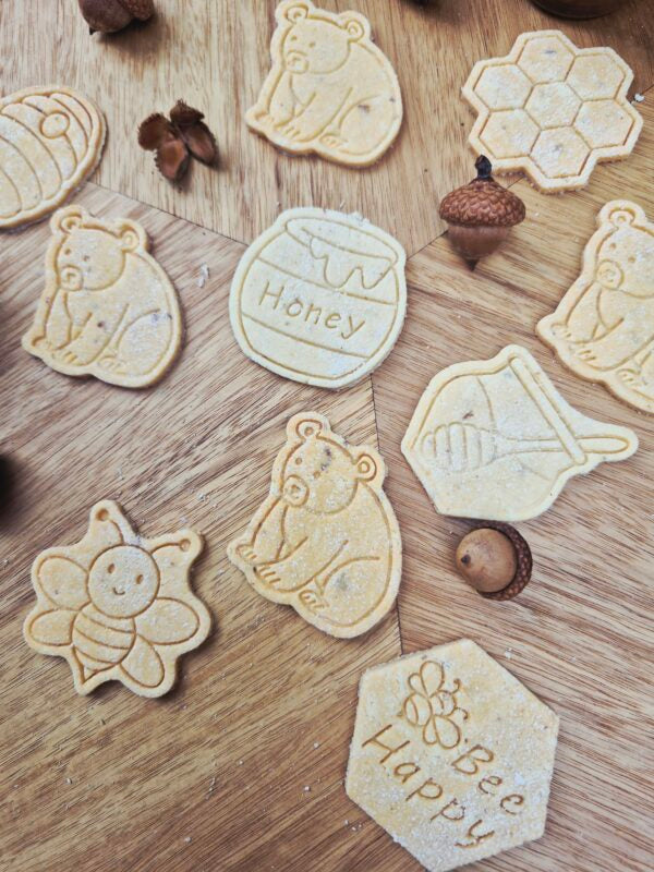 Boris goes Honey Hunting 🍯🐻