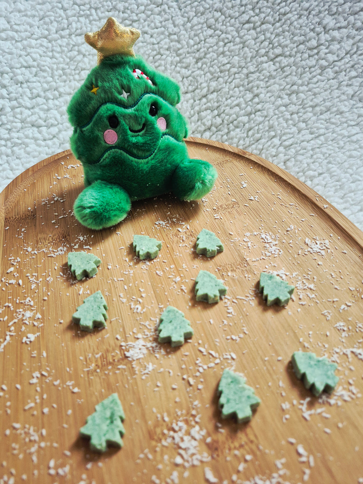 Tiny Treeats 🎄