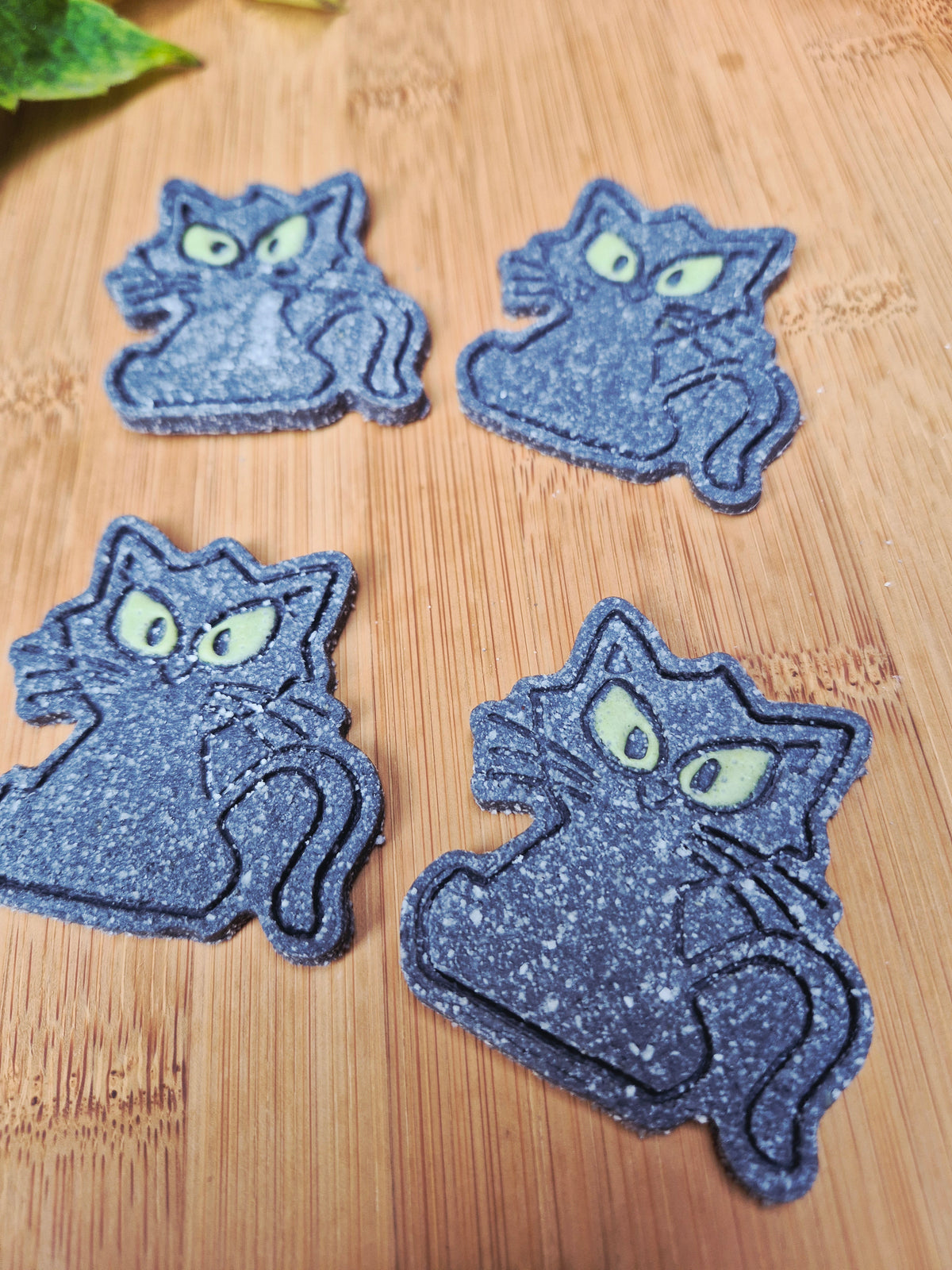 Black Meowgic 🐈‍⬛