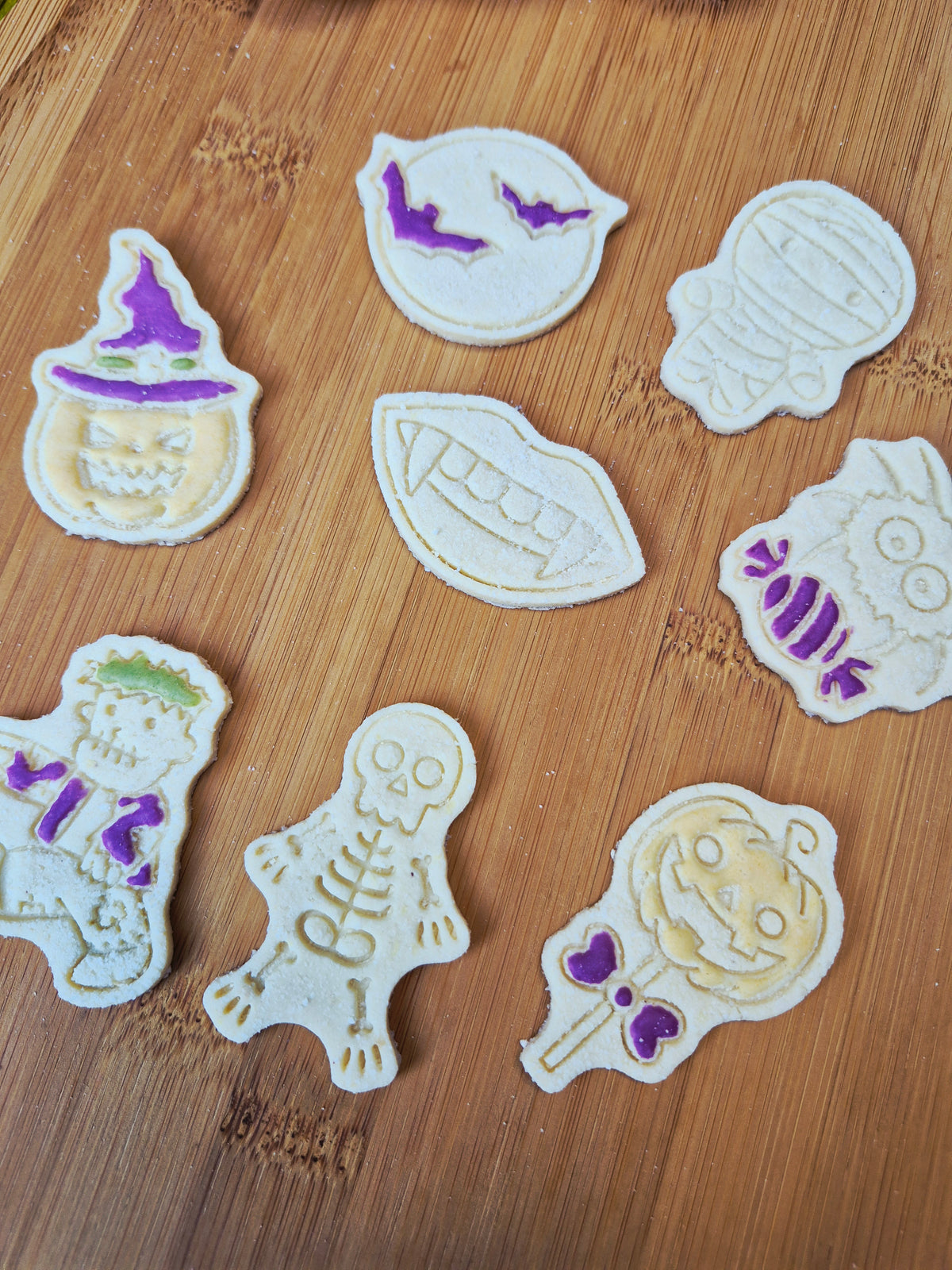 Tricksters & treats 🍬