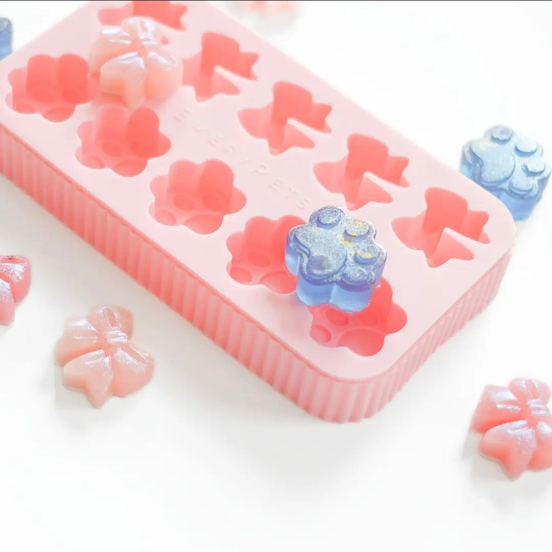 🎀🐾 Bow & Paw Treat Mold 🐾🎀
