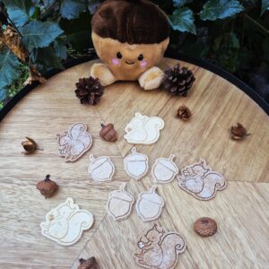 Ankie & Joppe go Choco-nuts hondenkoekjes met eekhoorntjes en eikeltjes