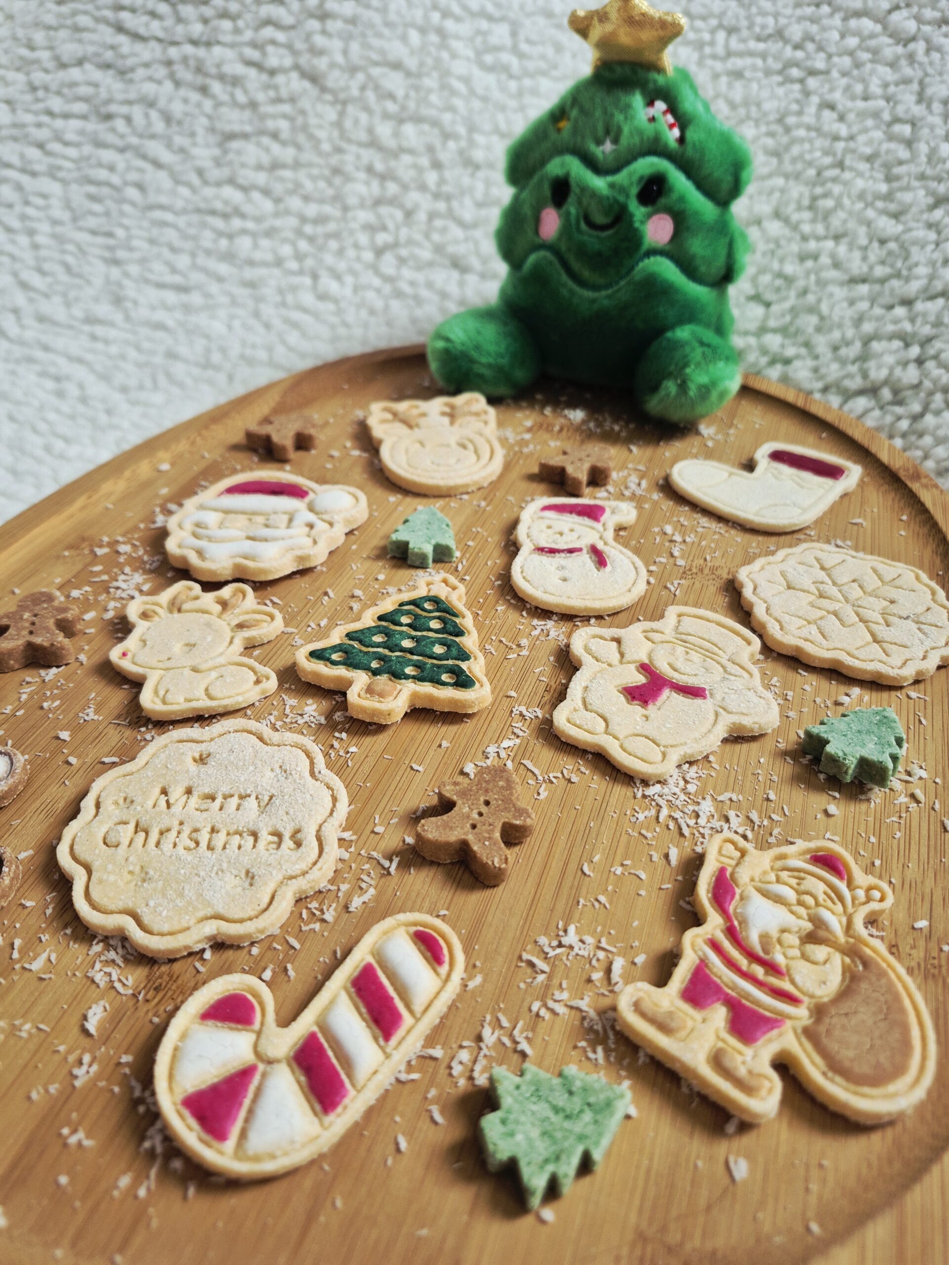 Kerstpakket 2 met gevarieerde kerstkoekjes voor honden