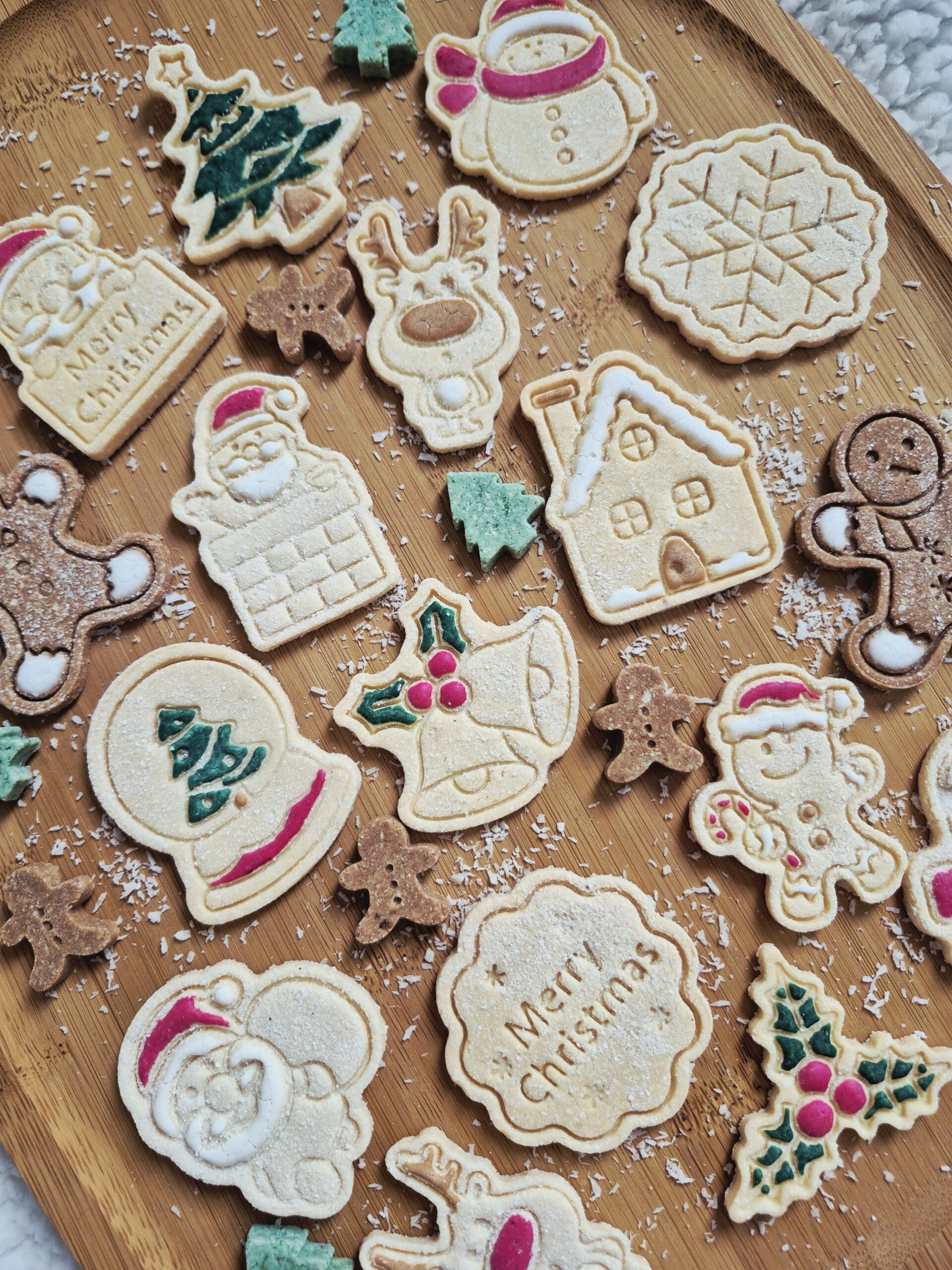 Kerstpakket 3 met uitgebreide selectie kerstkoekjes voor honden